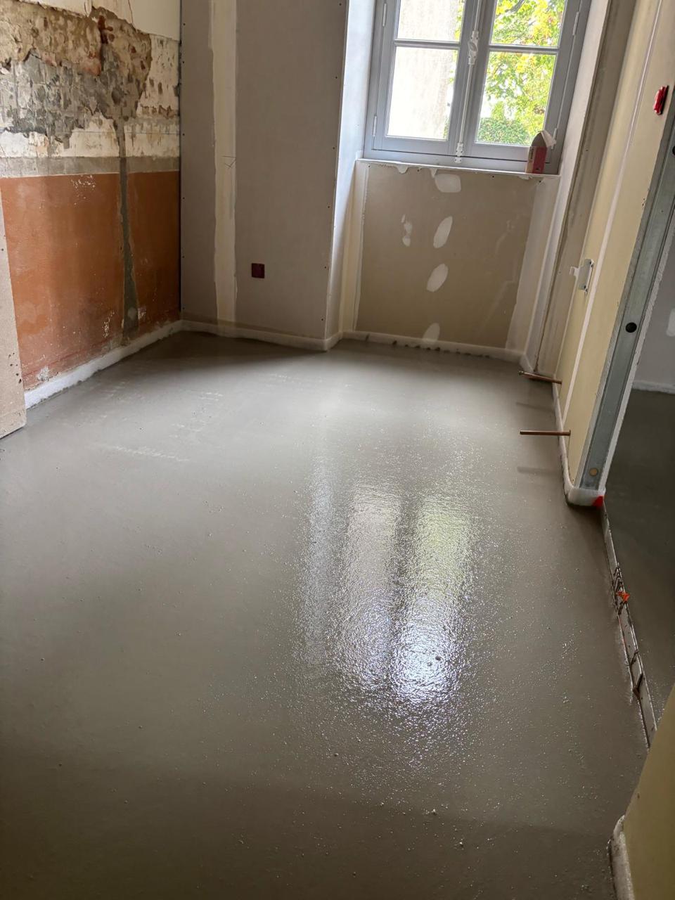 Chantier chape liquide - Ovalpro